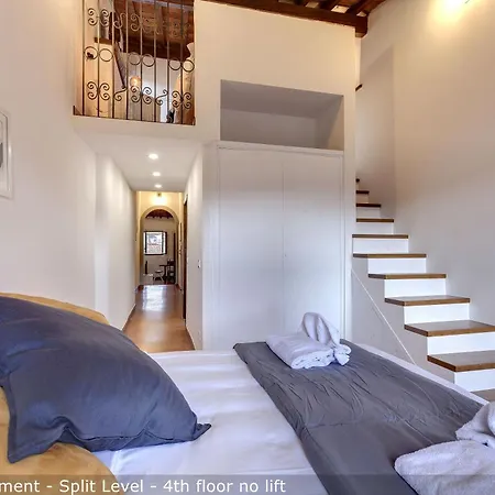 Opera - Sinfonia - Minuetto - Melody Apartments by Mamo Florence-2